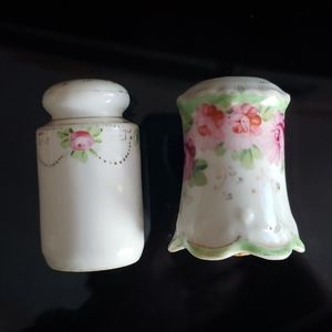 Vintage nippon salt and pepper shakers